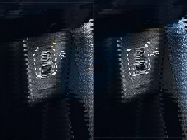 Used 2023 Jeep Compass Trailhawk image 22