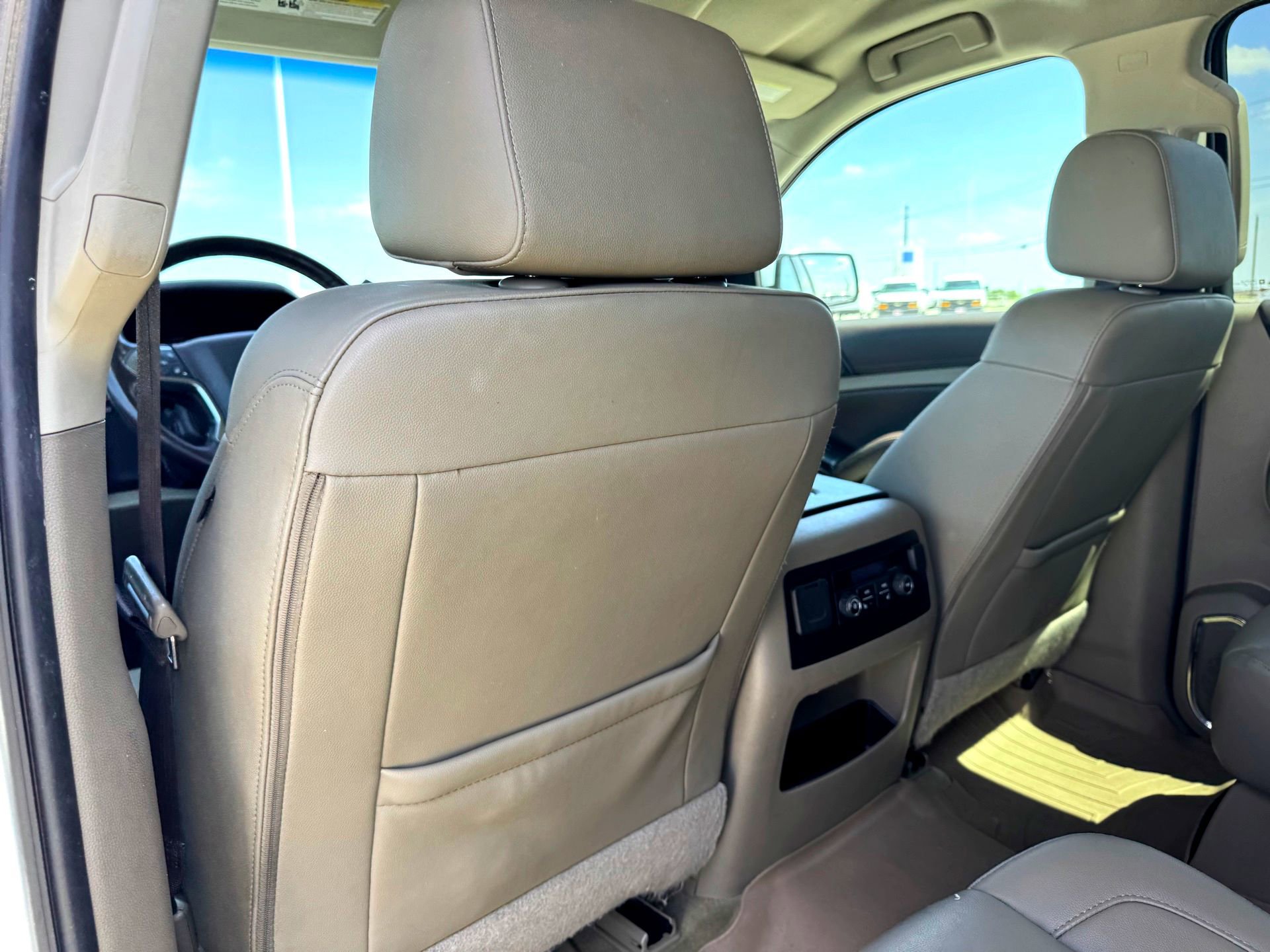 Used 2019 Chevrolet Suburban LT w/ Texas Edition Package image 21