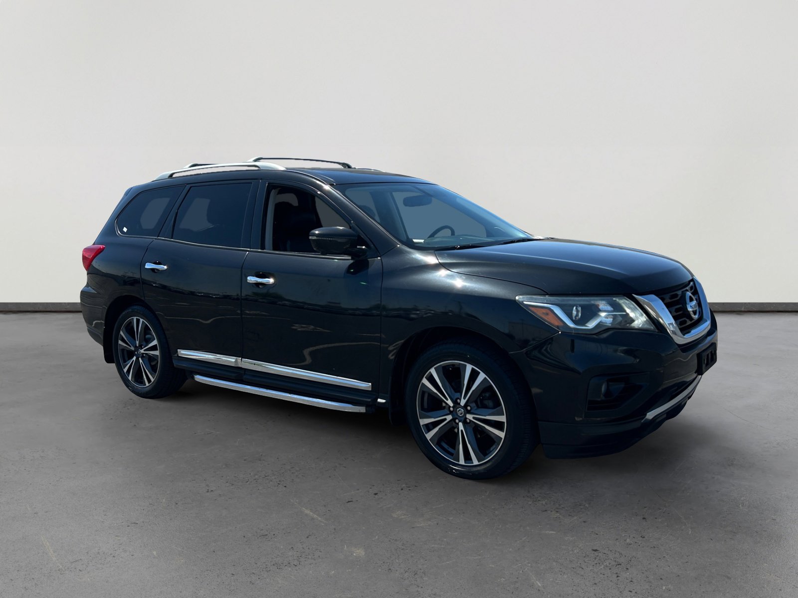 Used 2020 Nissan Pathfinder Platinum AWD/4WD image 7