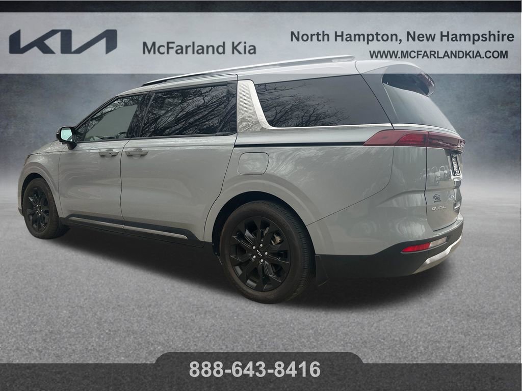 Used 2024 Kia Carnival SX FWD image 4