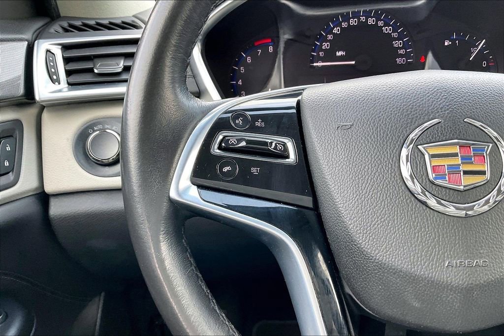 Used 2016 Cadillac SRX FWD image 10