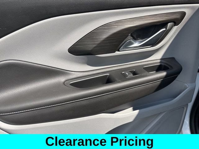Used 2023 GMC Terrain SLE w/ Driver Convenience Package AWD/4WD image 31