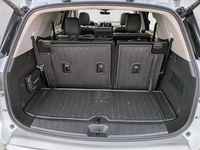 Used 2025 Nissan Pathfinder Platinum w/ Cargo Package image 20