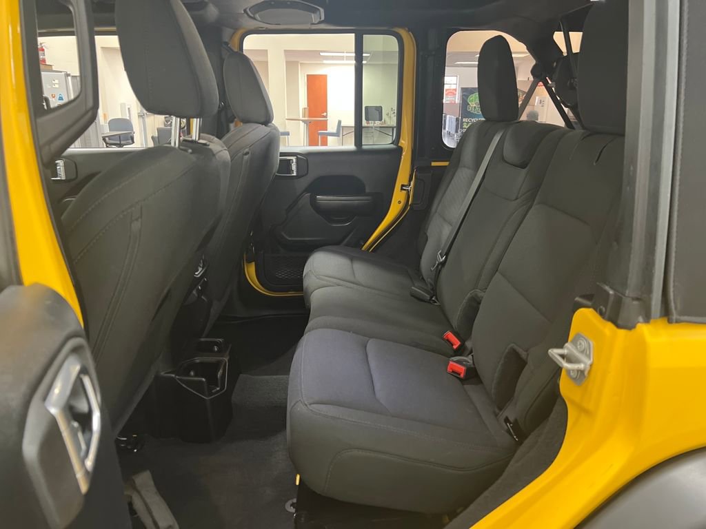Used 2021 Jeep Wrangler Unlimited Sport image 27