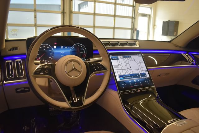 Used 2025 Mercedes-Benz S 580e 4MATIC Sedan image 23