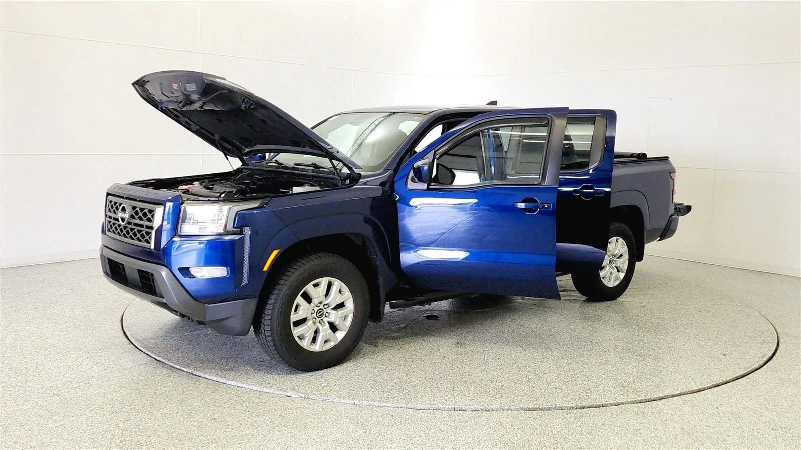 Used 2022 Nissan Frontier SV image 10