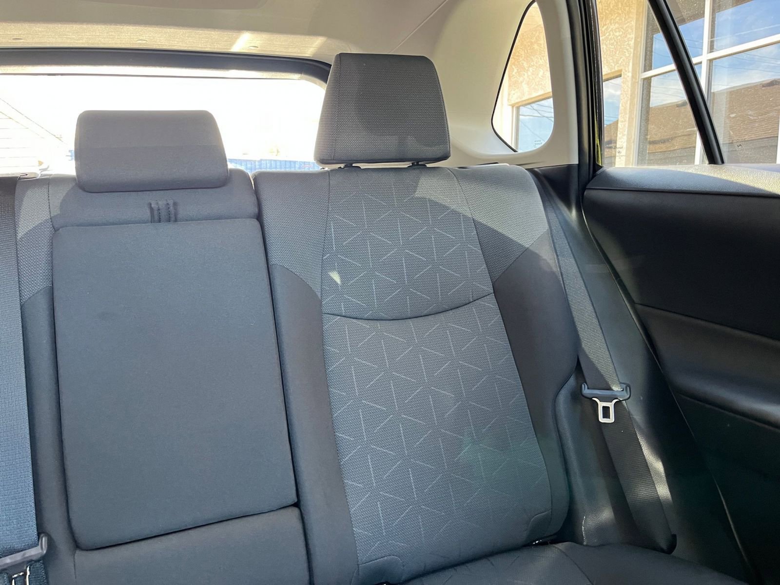 Used 2025 Toyota RAV4 XLE image 37