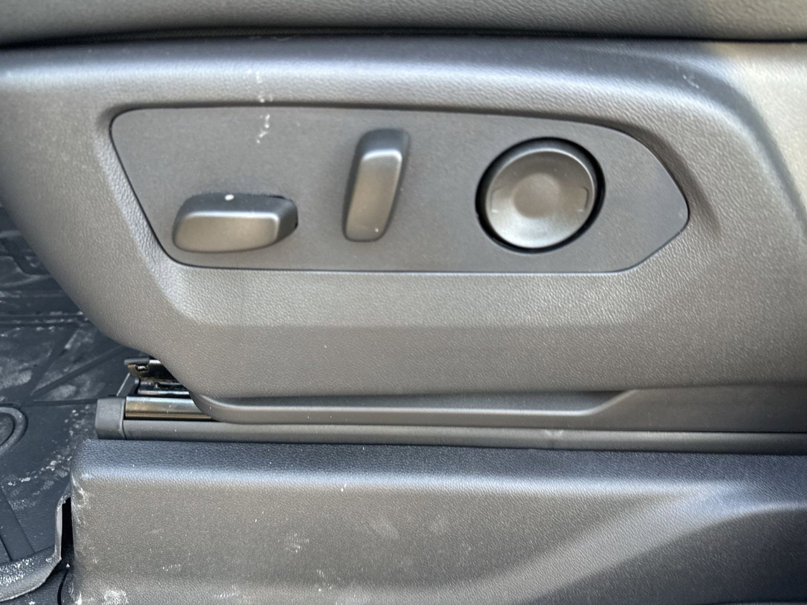 New 2026 Chevrolet Silverado 1500 ZR2 w/ Dark Appearance Package image 12