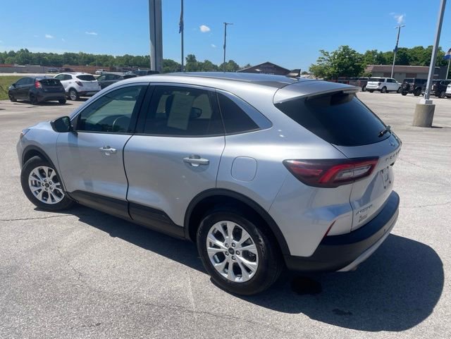Used 2023 Ford Escape Active w/ Tech Pack #1 FWD image 7