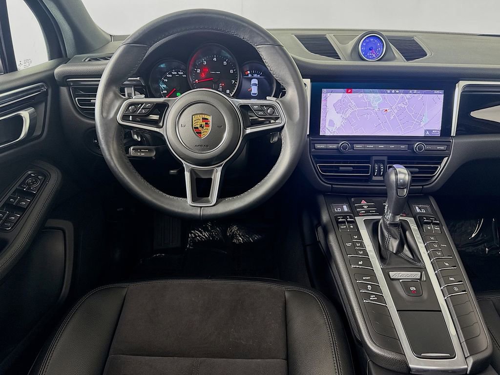 Used 2021 Porsche Macan AWD/4WD image 28
