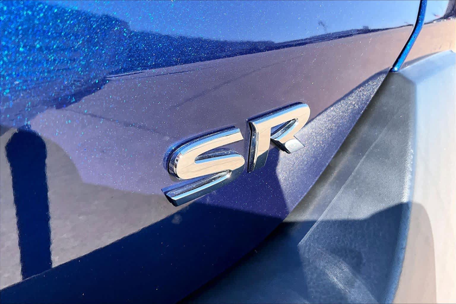 Used 2019 Nissan Kicks SR w/ SR Premium Package FWD image 9