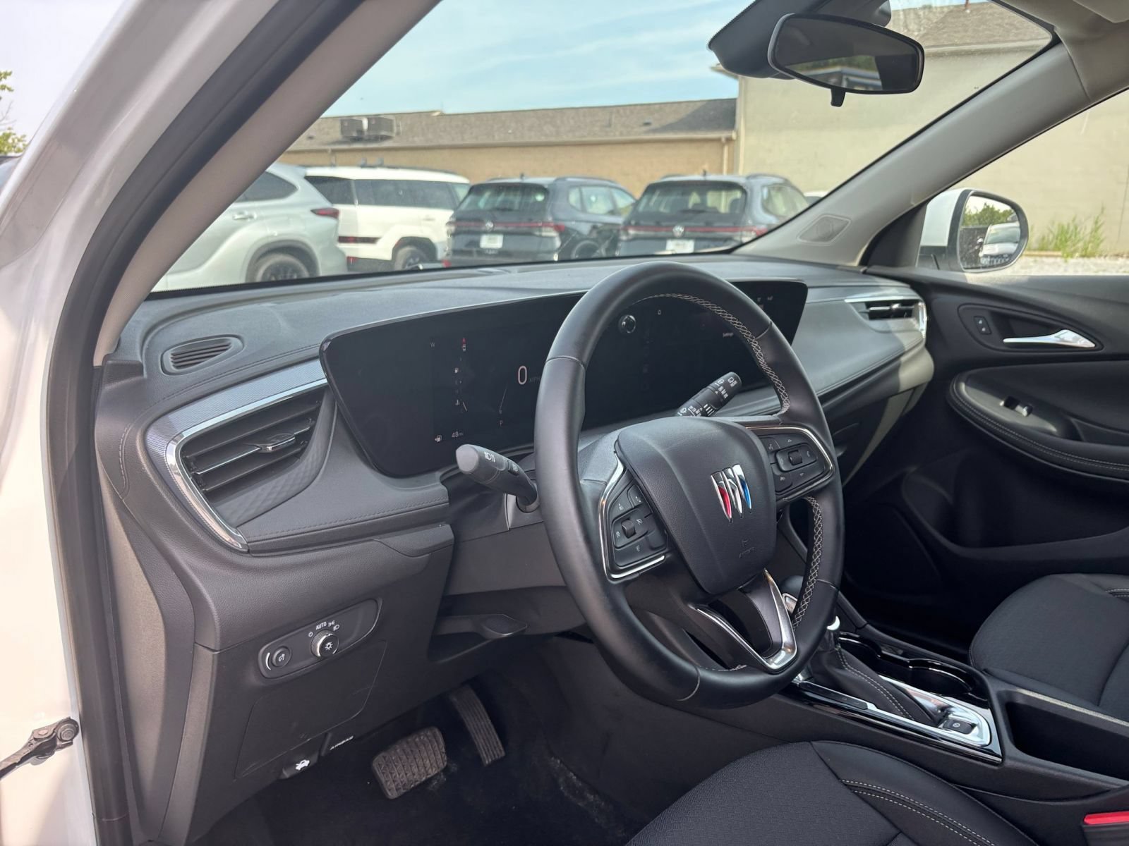 Used 2026 Buick Encore GX Preferred AWD/4WD image 33
