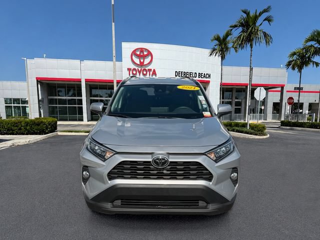 Used 2021 Toyota RAV4 XLE FWD image 2