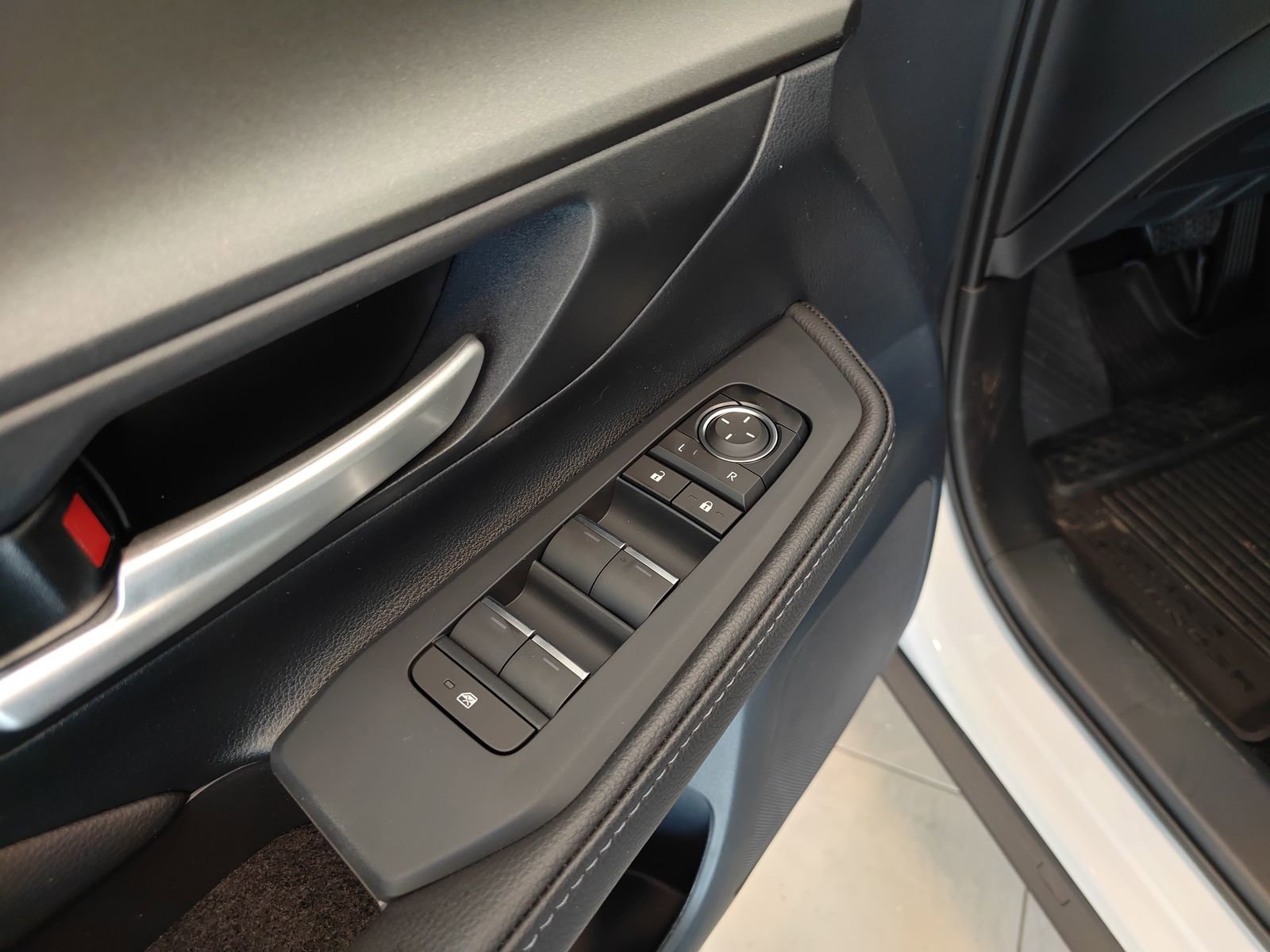 New 2026 Toyota Grand Highlander AWD image 10
