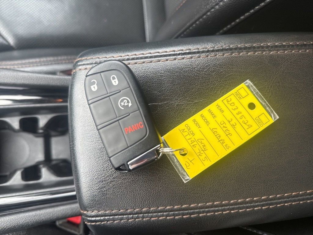 Used 2022 Jeep Compass Limited image 42