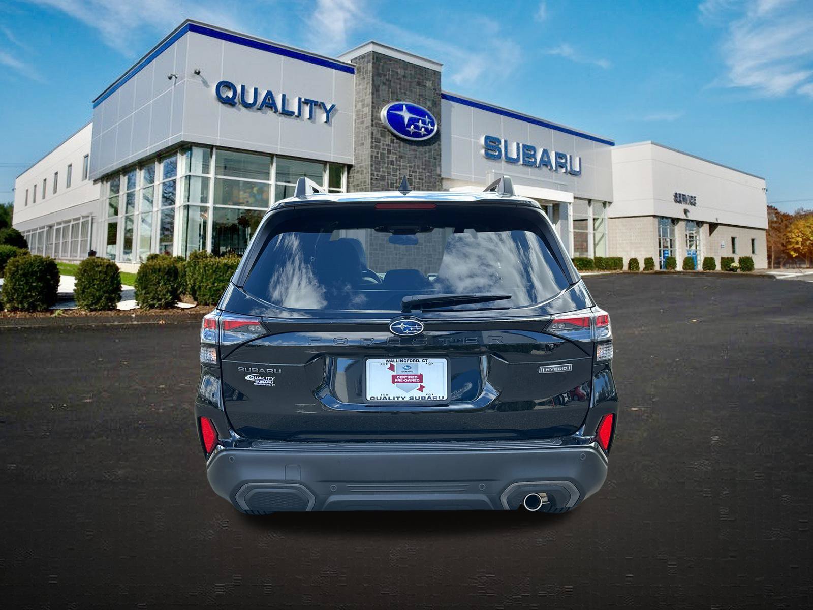 Certified 2025 Subaru Forester Limited AWD/4WD image 3