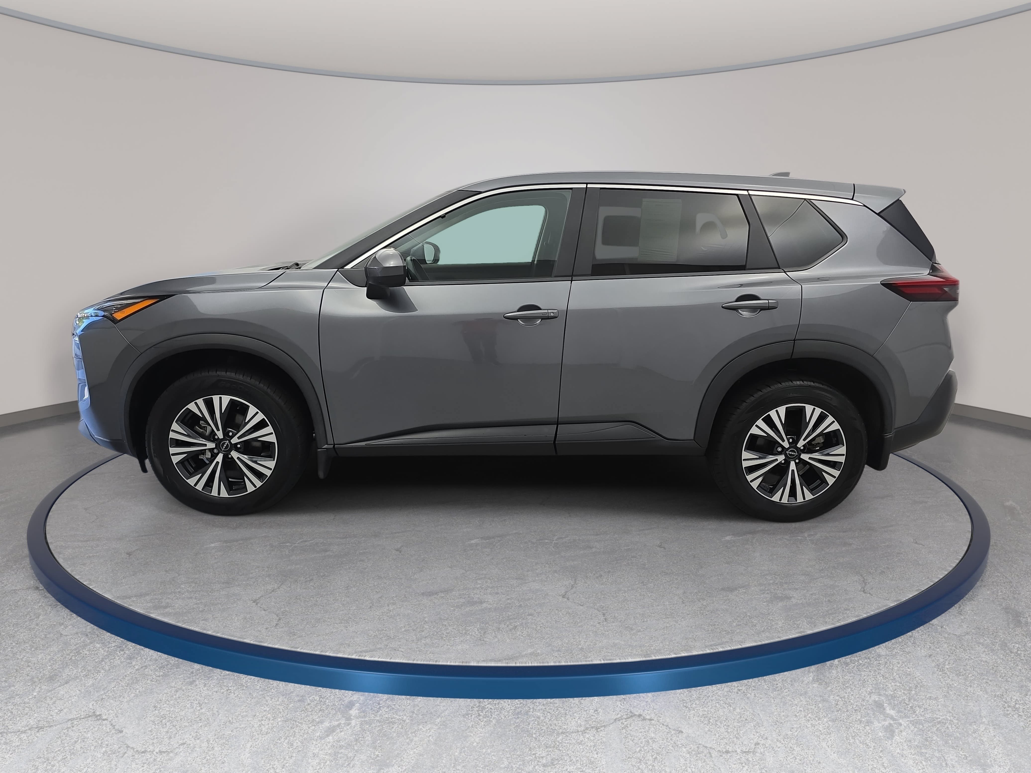 Certified 2023 Nissan Rogue SV FWD image 8