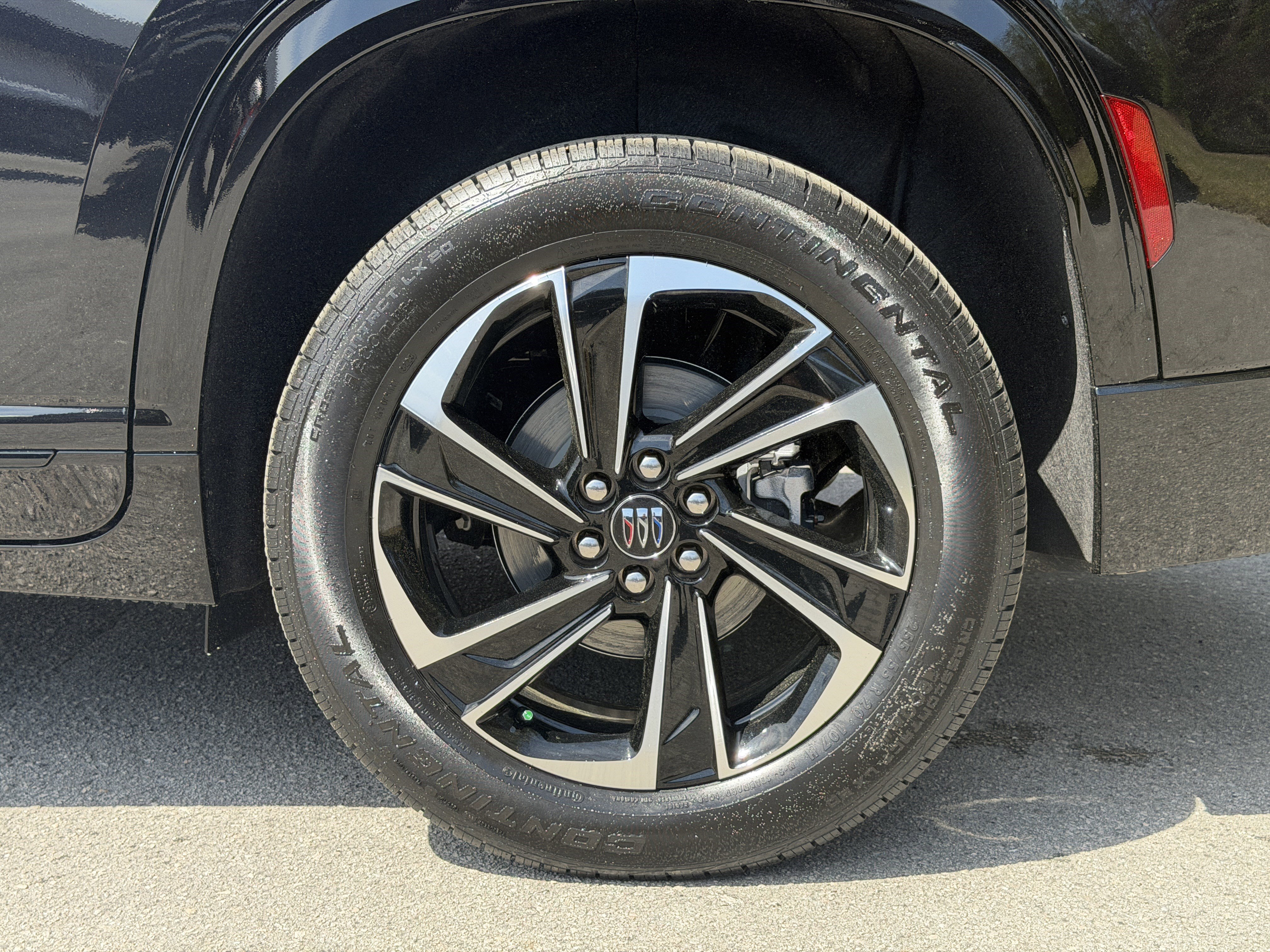 New 2026 Buick Enclave Sport Touring w/ Power Package FWD image 13