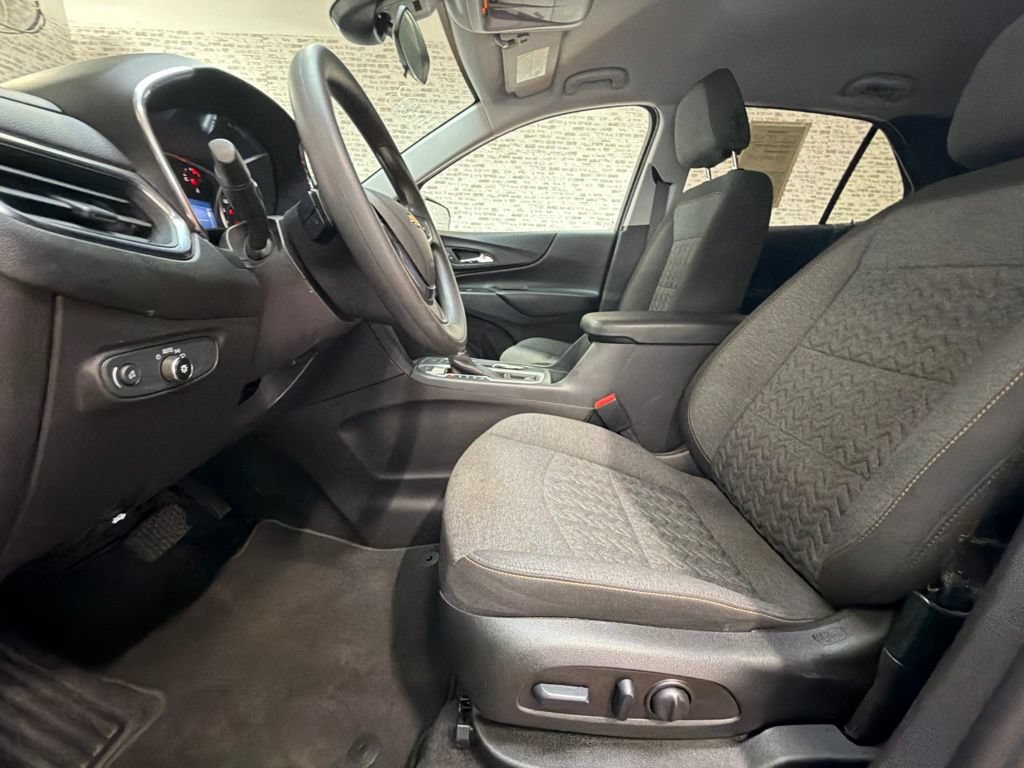 Used 2024 Chevrolet Equinox LT AWD/4WD image 24