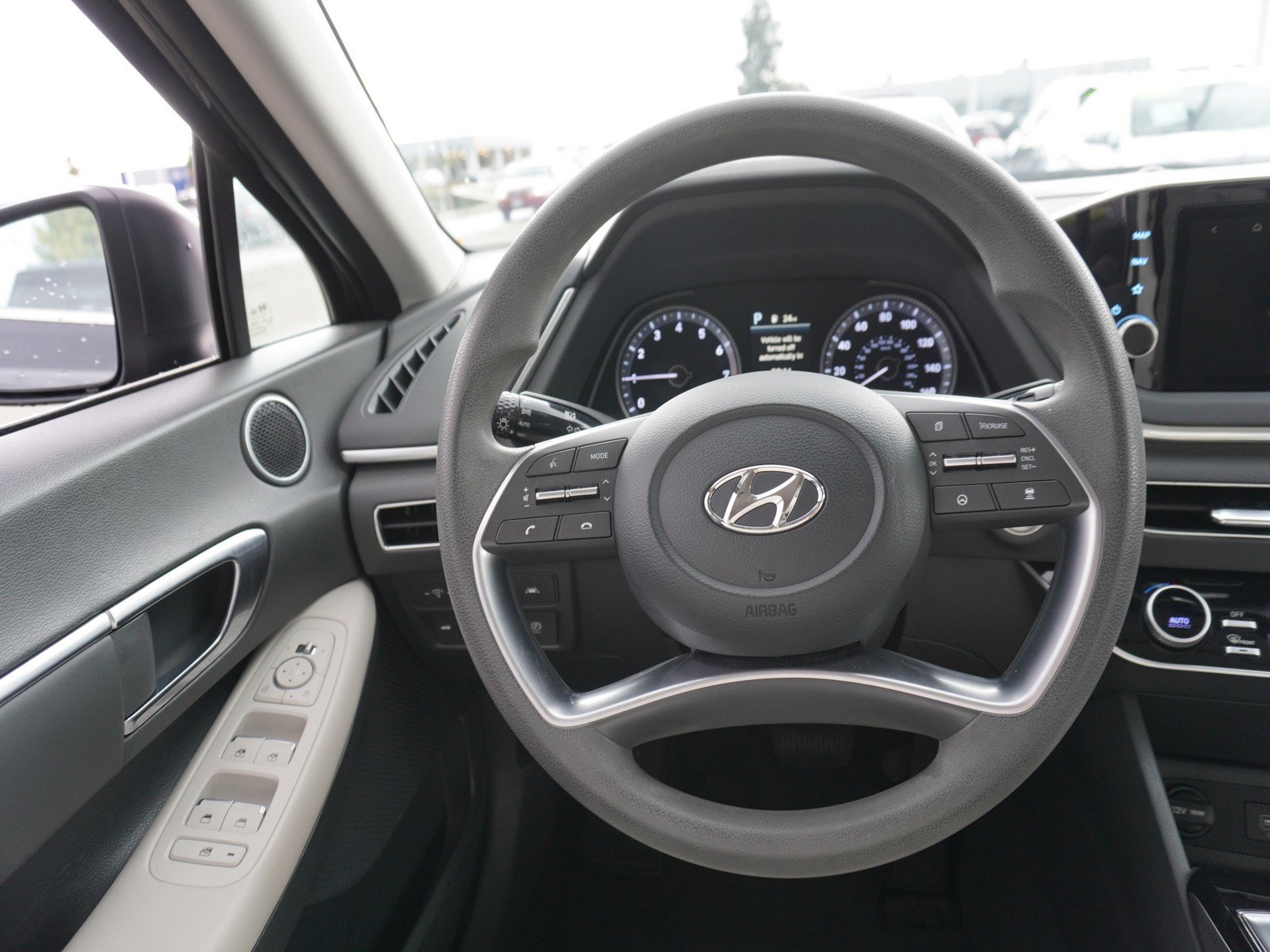 Used 2023 Hyundai Sonata SEL image 12