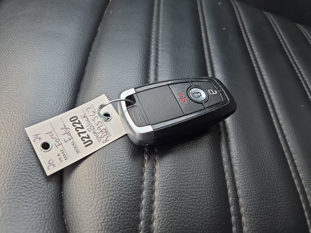 Used 2024 Ford Edge SEL AWD/4WD image 37