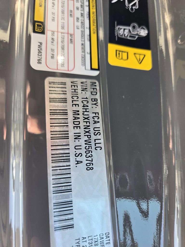 Used 2023 Jeep Wrangler Unlimited Rubicon w/ Xtreme 35 Tire Package image 36