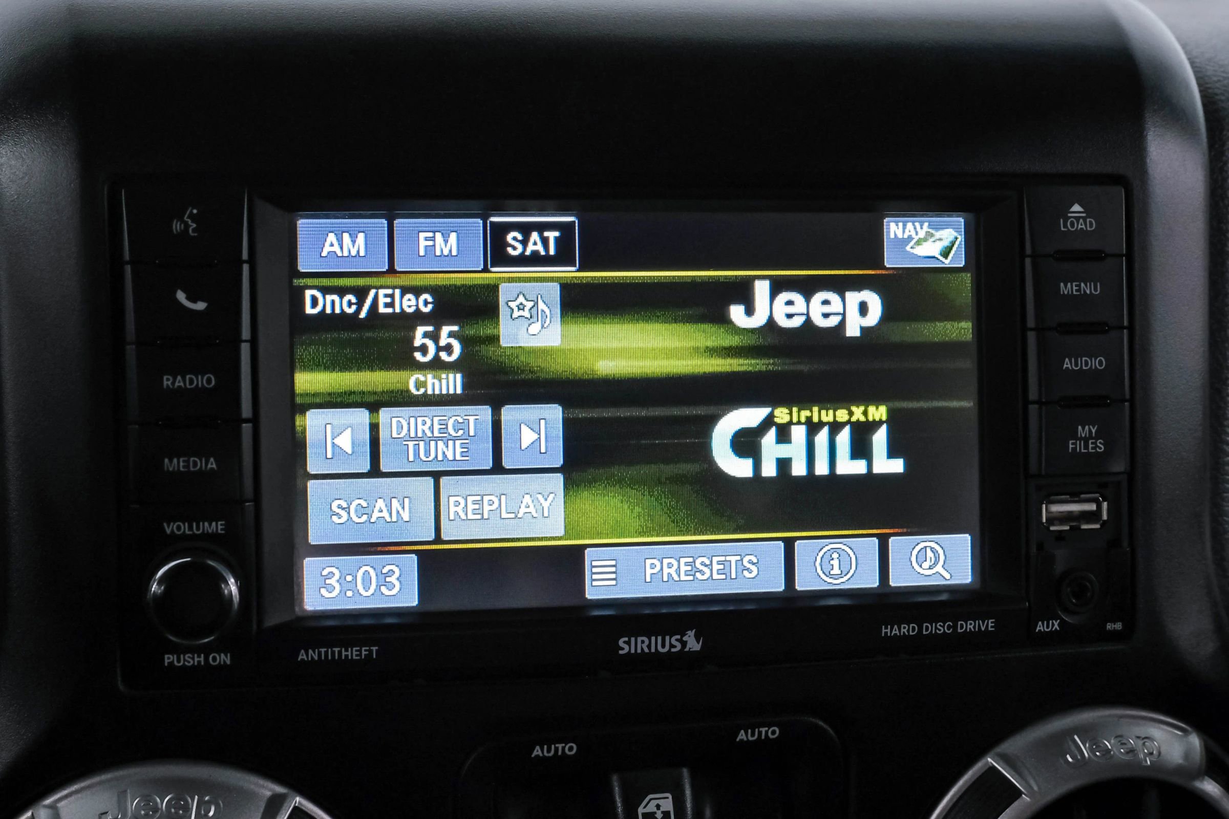Used 2013 Jeep Wrangler Unlimited Sahara w/ Connectivity Group image 24
