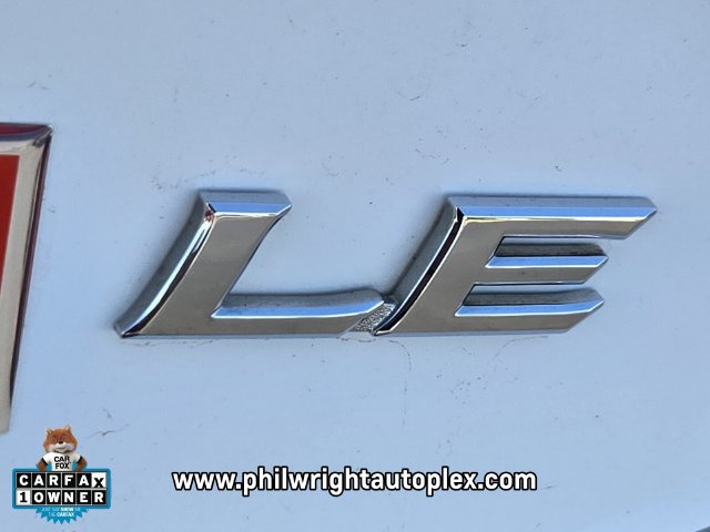 Used 2025 Toyota Camry LE FWD image 18