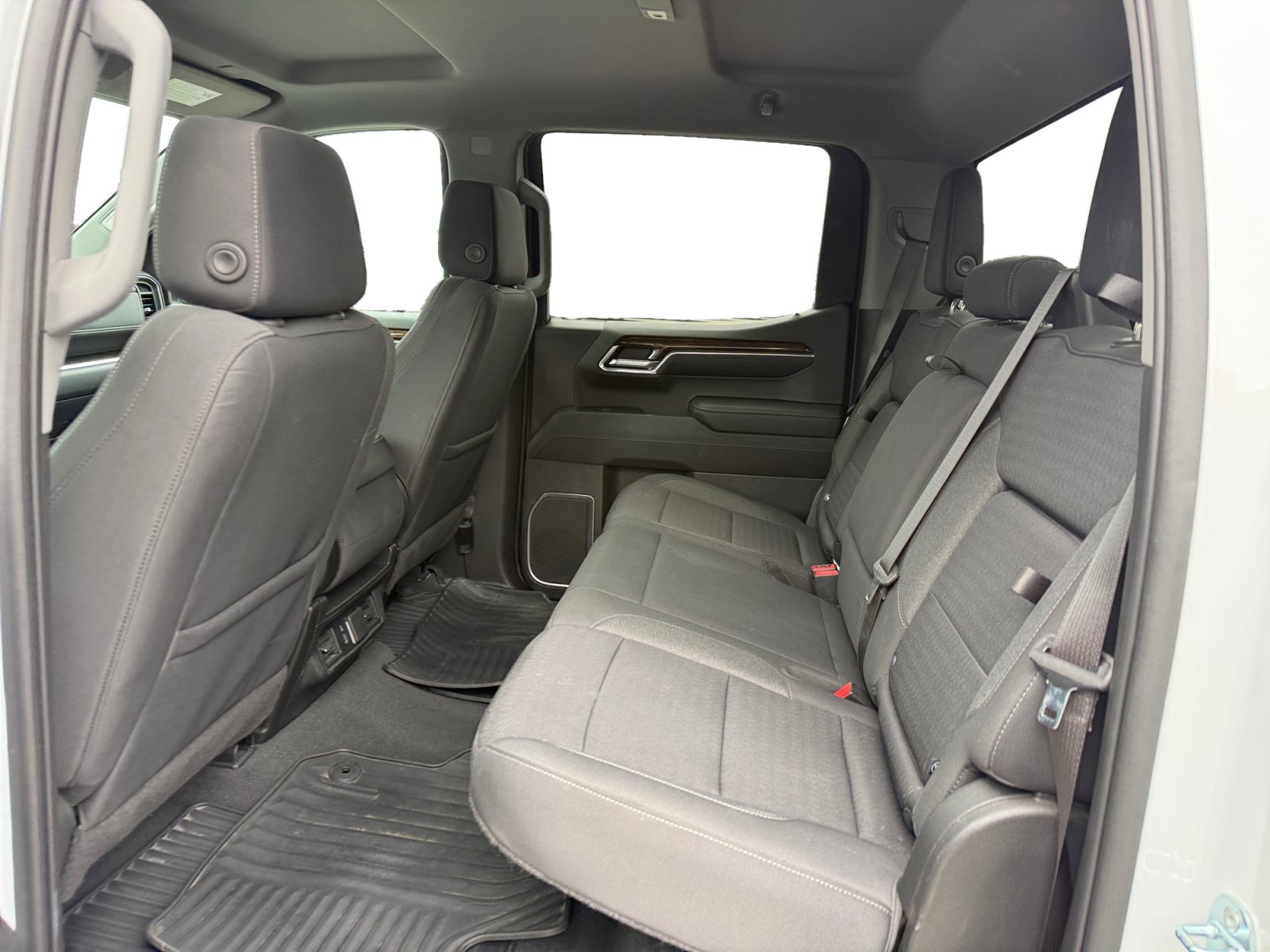 Used 2023 GMC Sierra 1500 Elevation AWD/4WD image 16