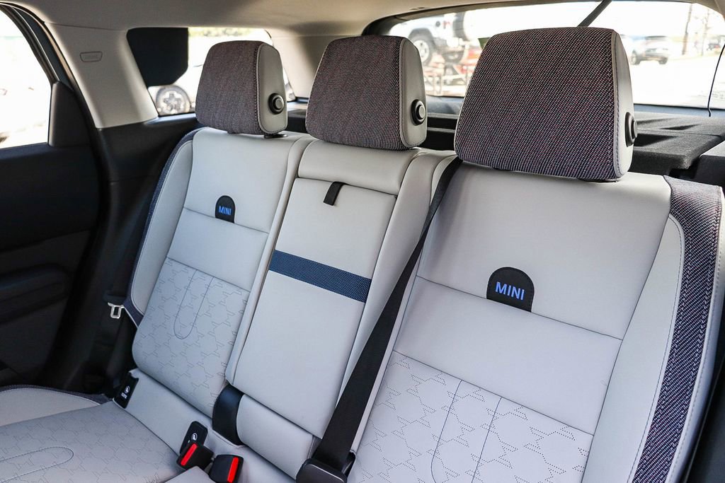 Used 2025 MINI Cooper Countryman S image 18