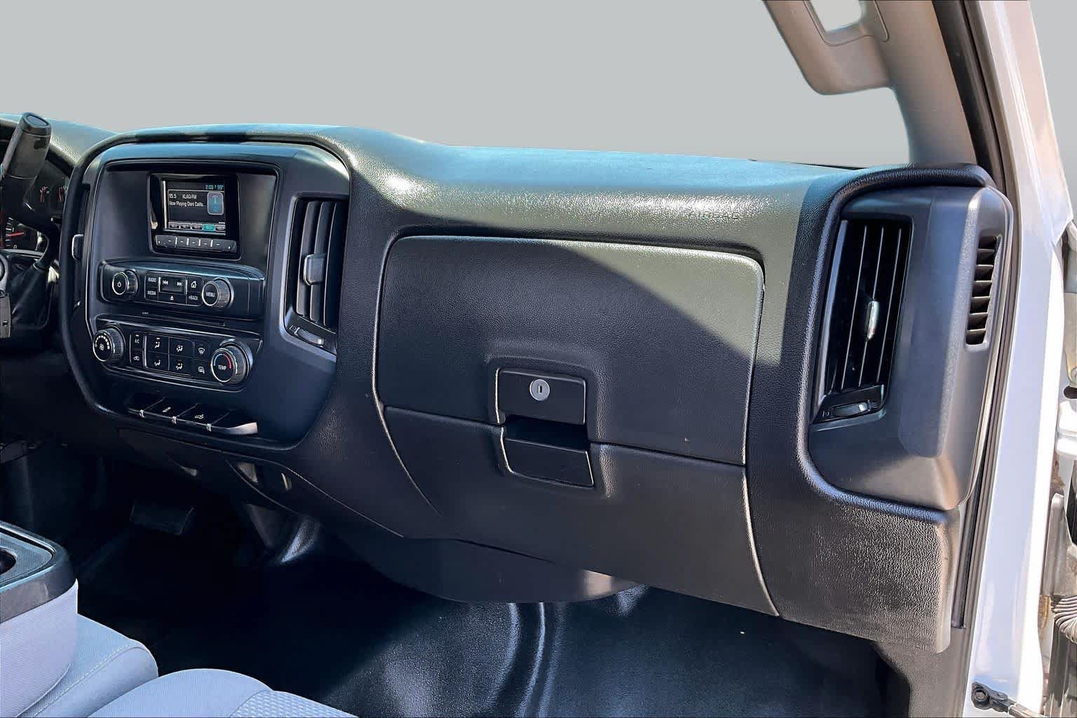Used 2015 Chevrolet Silverado 1500 W/T w/ WT Fleet Convenience Package RWD image 18