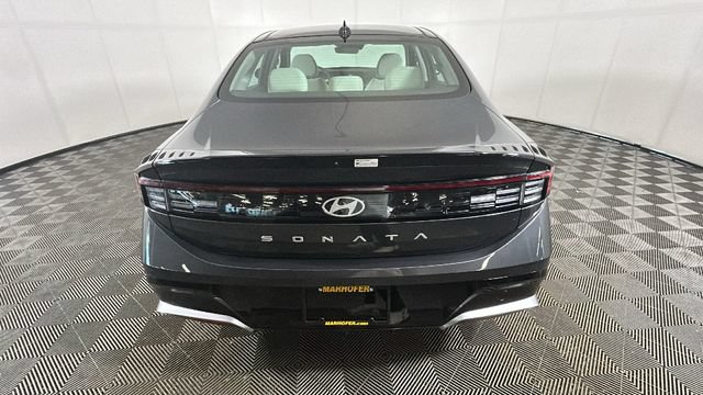 Certified 2025 Hyundai Sonata SEL FWD image 3