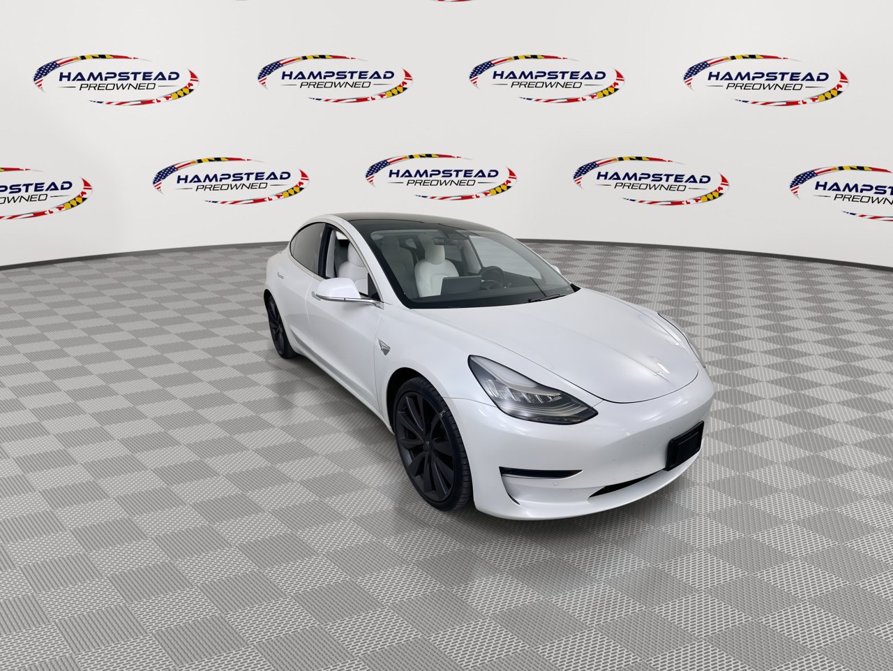 Used 2020 Tesla Model 3 Performance AWD/4WD image 2