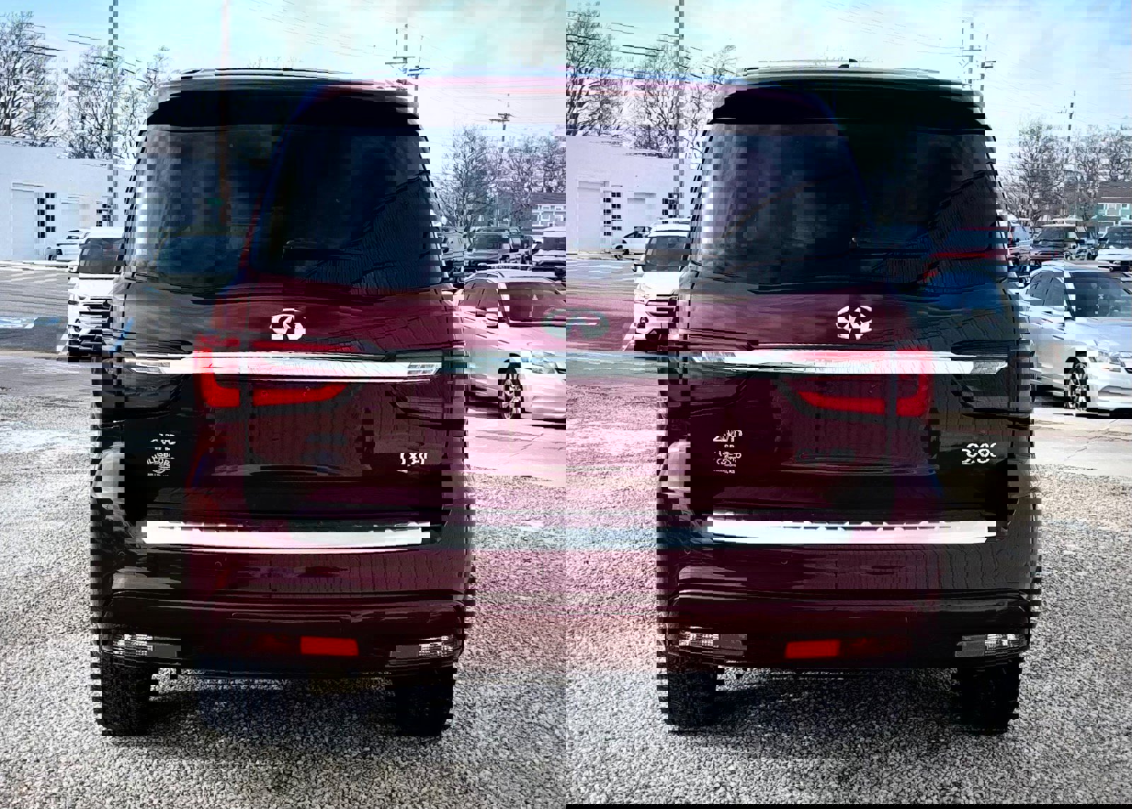 Used 2022 INFINITI QX80 Sensory w/ Cargo Package image 4