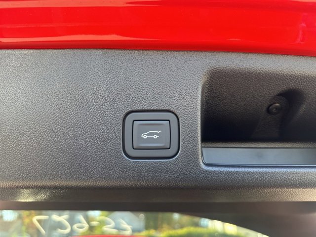 New 2025 Chevrolet Equinox EV RS w/ Active Safety Package 3 AWD/4WD image 19