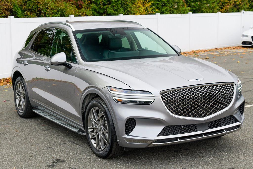 Used 2025 Genesis GV70 2.5T image 9