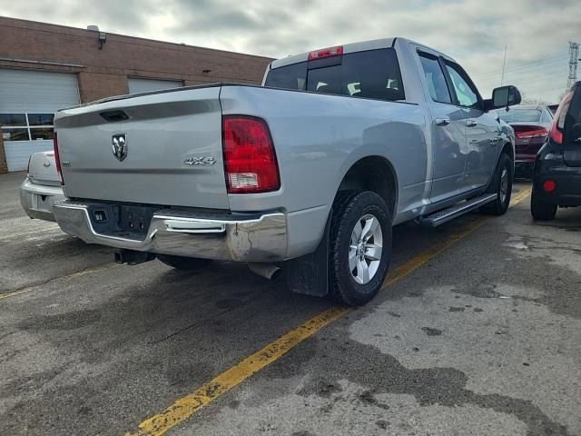 Used 2015 RAM 1500 Classic SLT w/ Luxury Group image 3