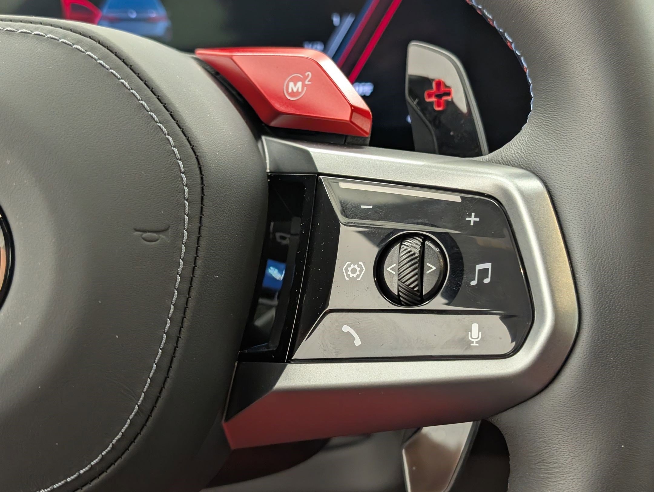 Certified 2026 BMW M5 w/ Executive Package image 23