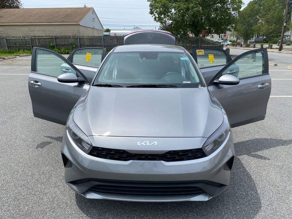 Used 2024 Kia Forte LXS image 29