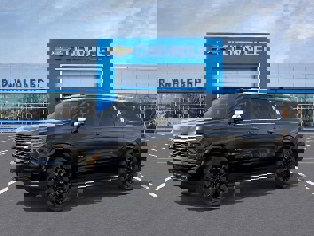 New 2026 Chevrolet Suburban Premier image 2