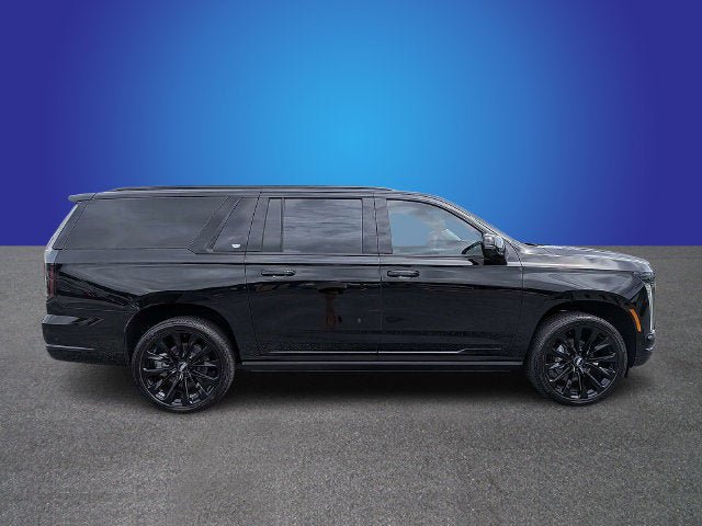 New 2026 Cadillac Escalade ESV Platinum Sport w/ LPO, ONYX Package AWD/4WD image 6