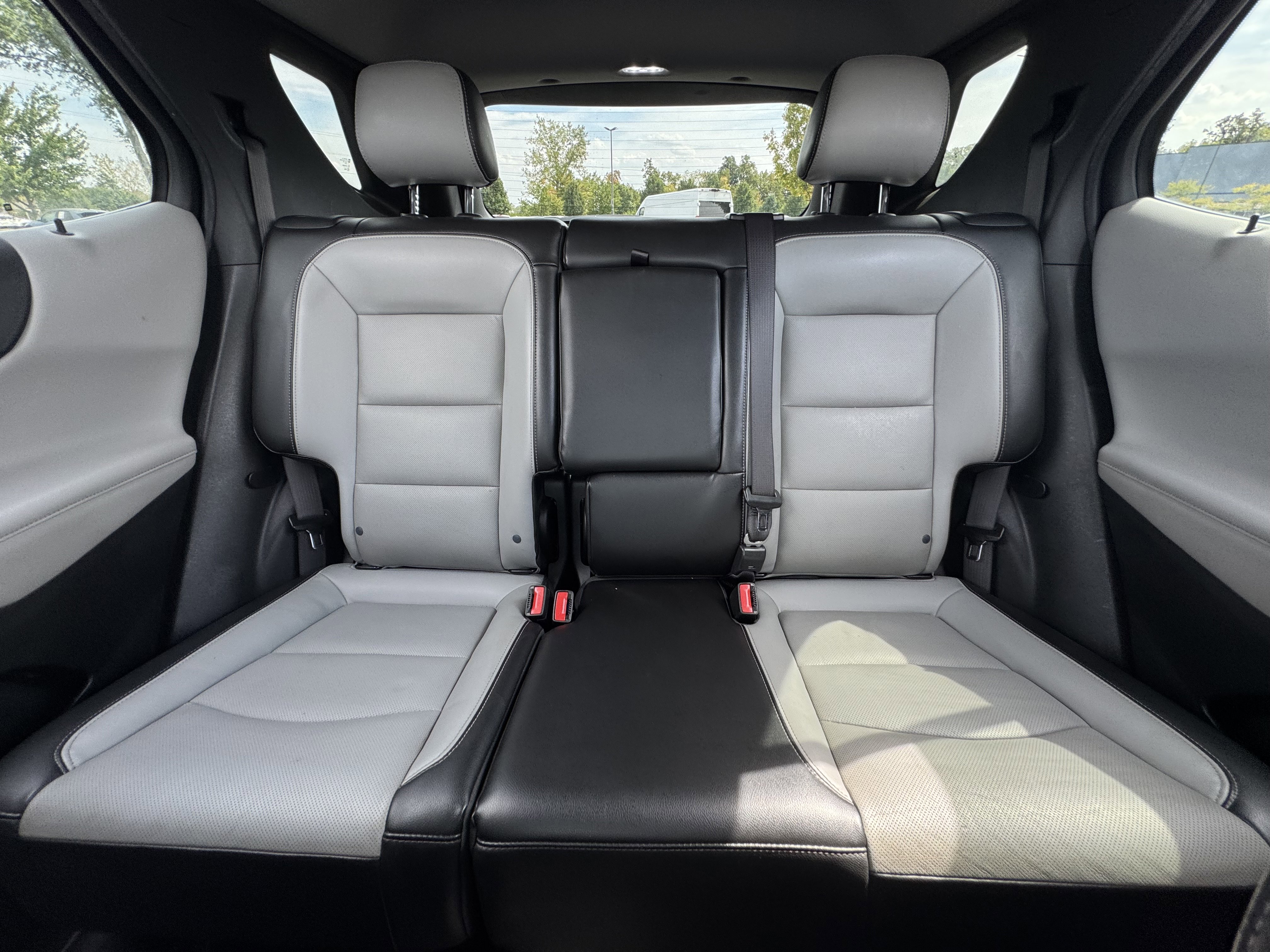 Used 2021 Chevrolet Equinox Premier image 33