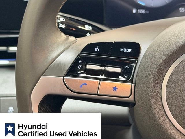 Used 2025 Hyundai Elantra SEL FWD image 17