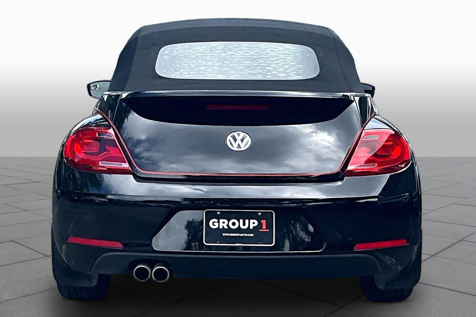 Used 2013 Volkswagen Beetle 2.5 FWD image 4