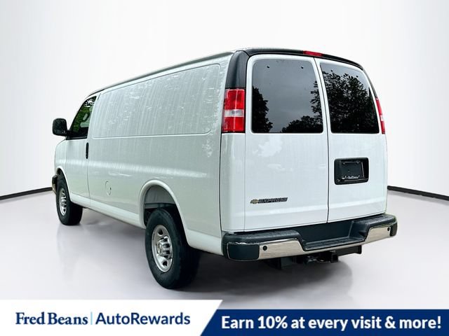 New 2025 Chevrolet Express 3500 w/ Chrome Appearance Package RWD image 5