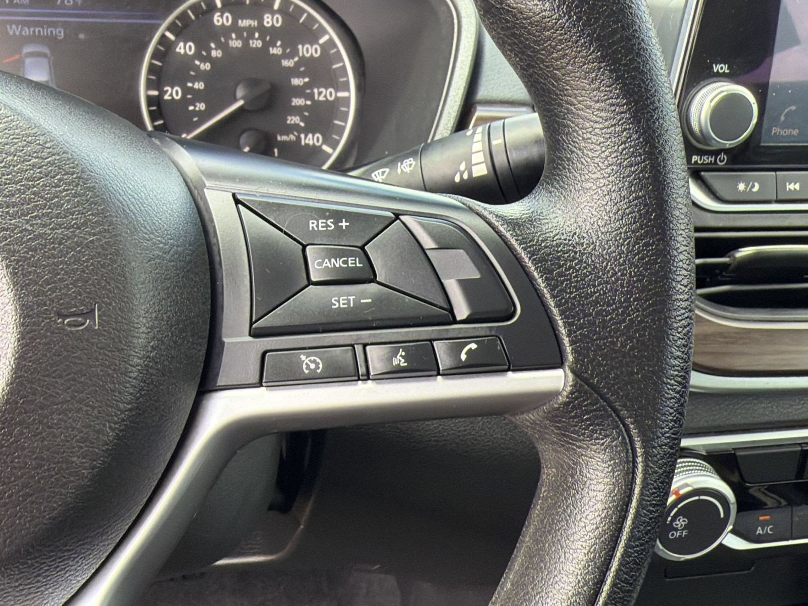 Used 2024 Nissan Altima 2.5 SV FWD image 26