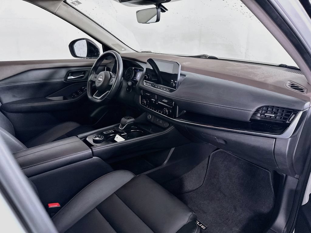 Certified 2023 Nissan Rogue SL w/ SL Premium Package AWD/4WD image 39