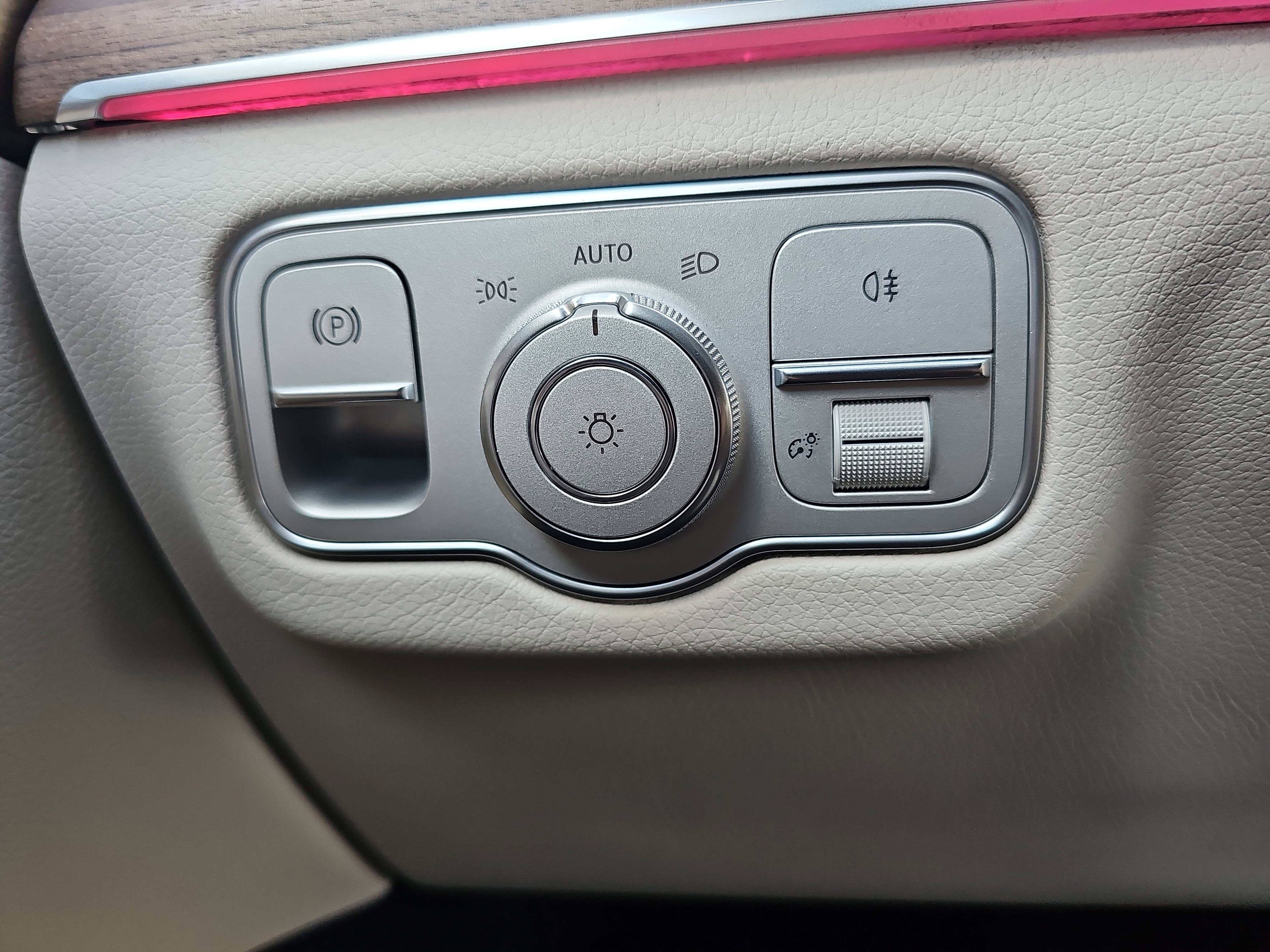 Certified 2026 Mercedes-Benz GLE 350 4MATIC image 26