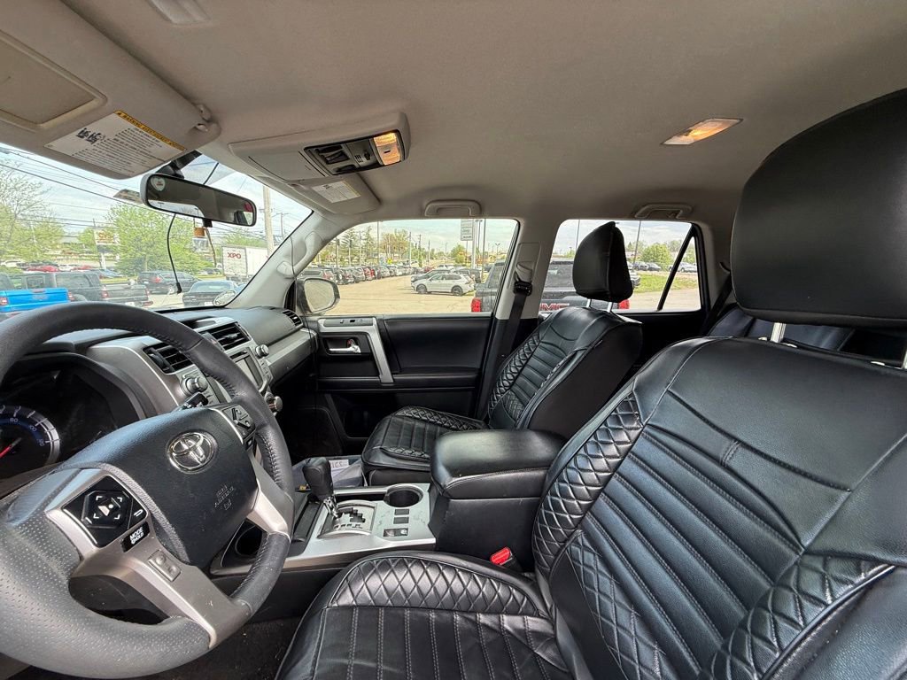 Used 2018 Toyota 4Runner SR5 image 12