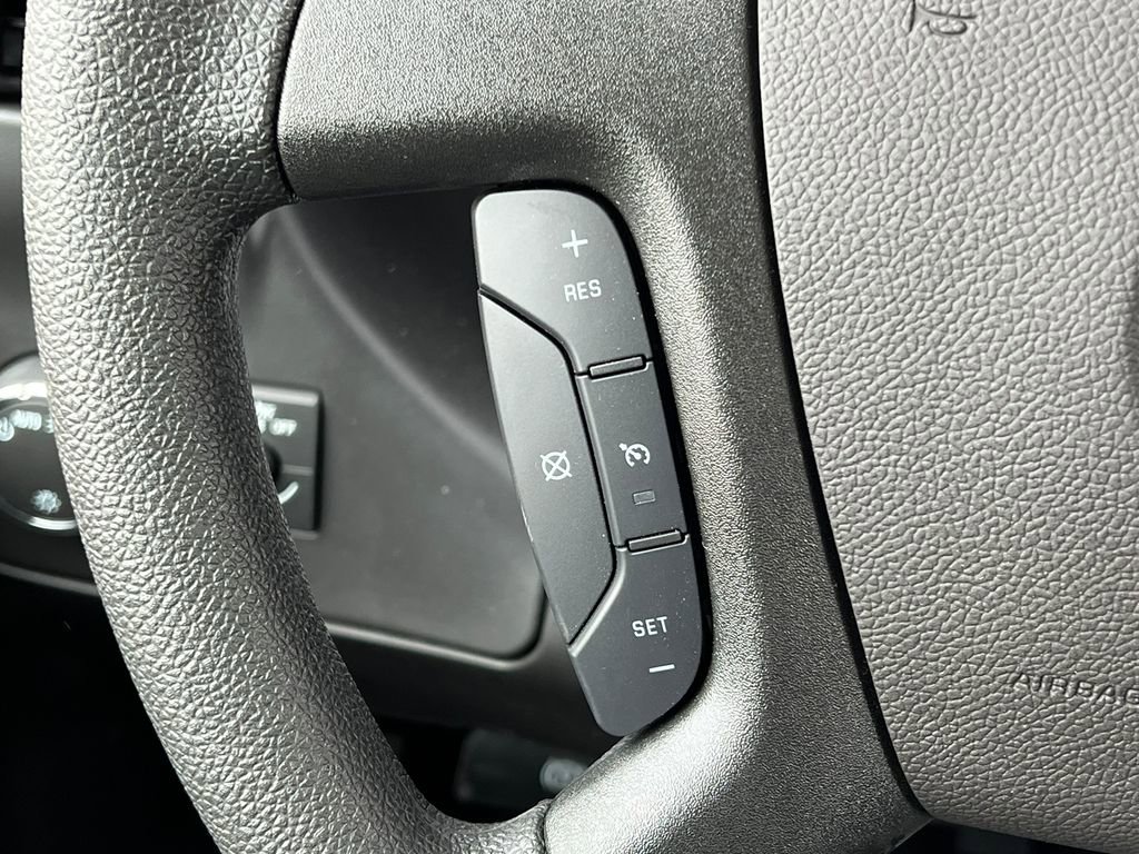 New 2025 GMC Savana 3500 Extended w/ Driver Convenience Package image 22